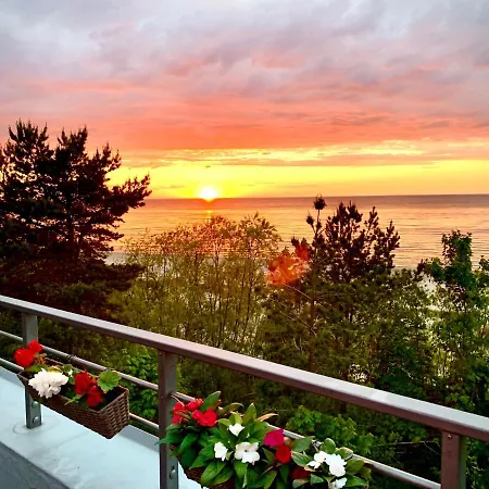 Sea View Townhouse Holiday home *